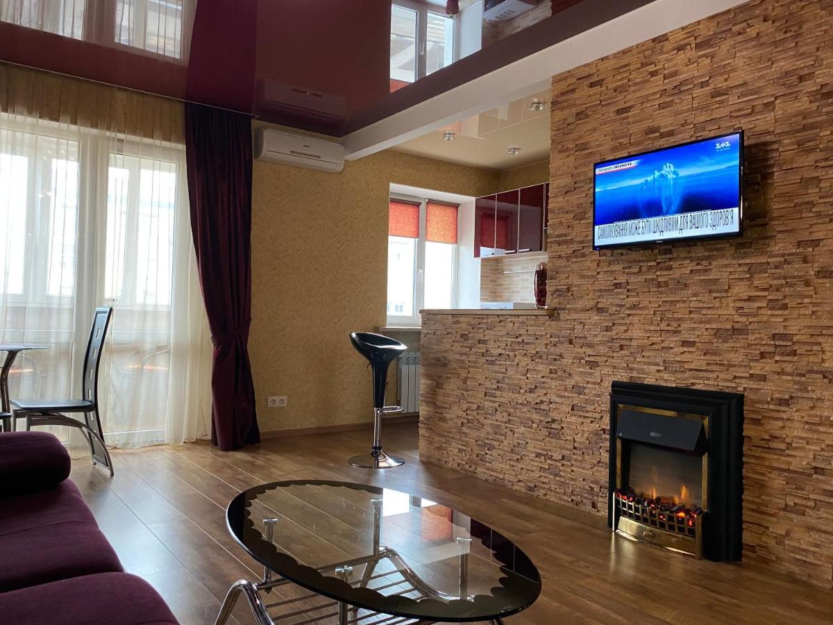 New Apartments With Panoramic Views On Avenue Nauky Kharkiv Exterior photo
